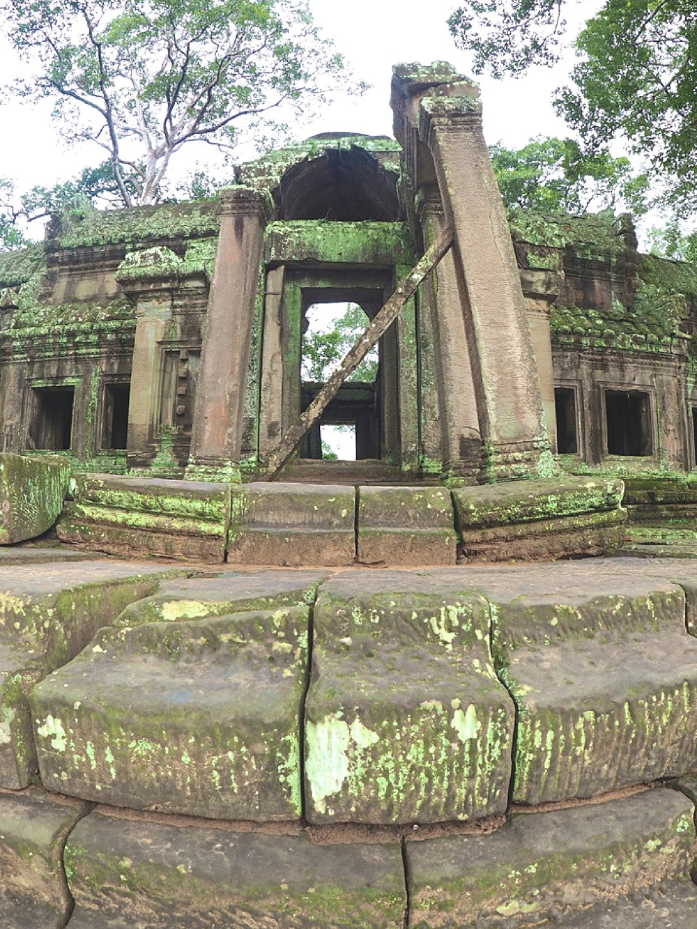 Visiting the Angkor Wat Temples