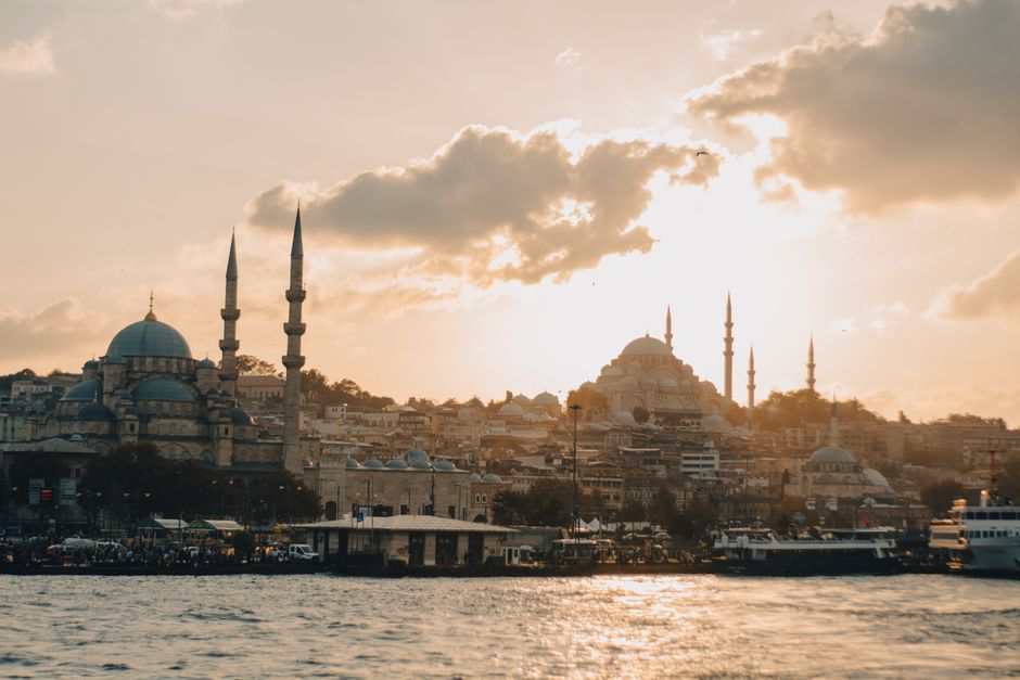 May Middle East Evening Itineraries for Cooler Streets